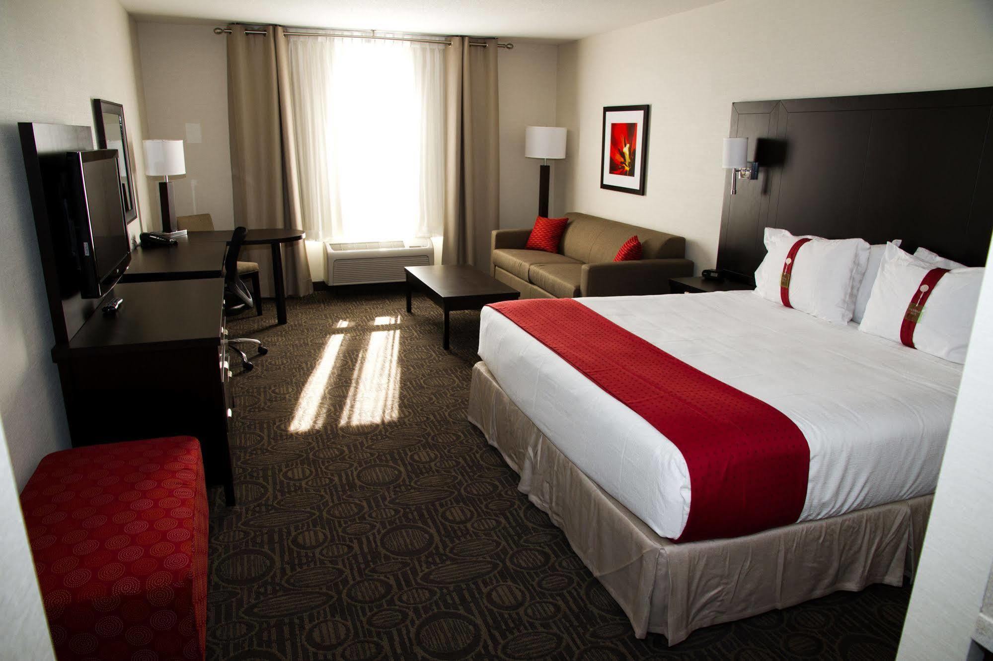 Holiday Inn Hotel & Suites Red Deer By Ihg Eksteriør bilde